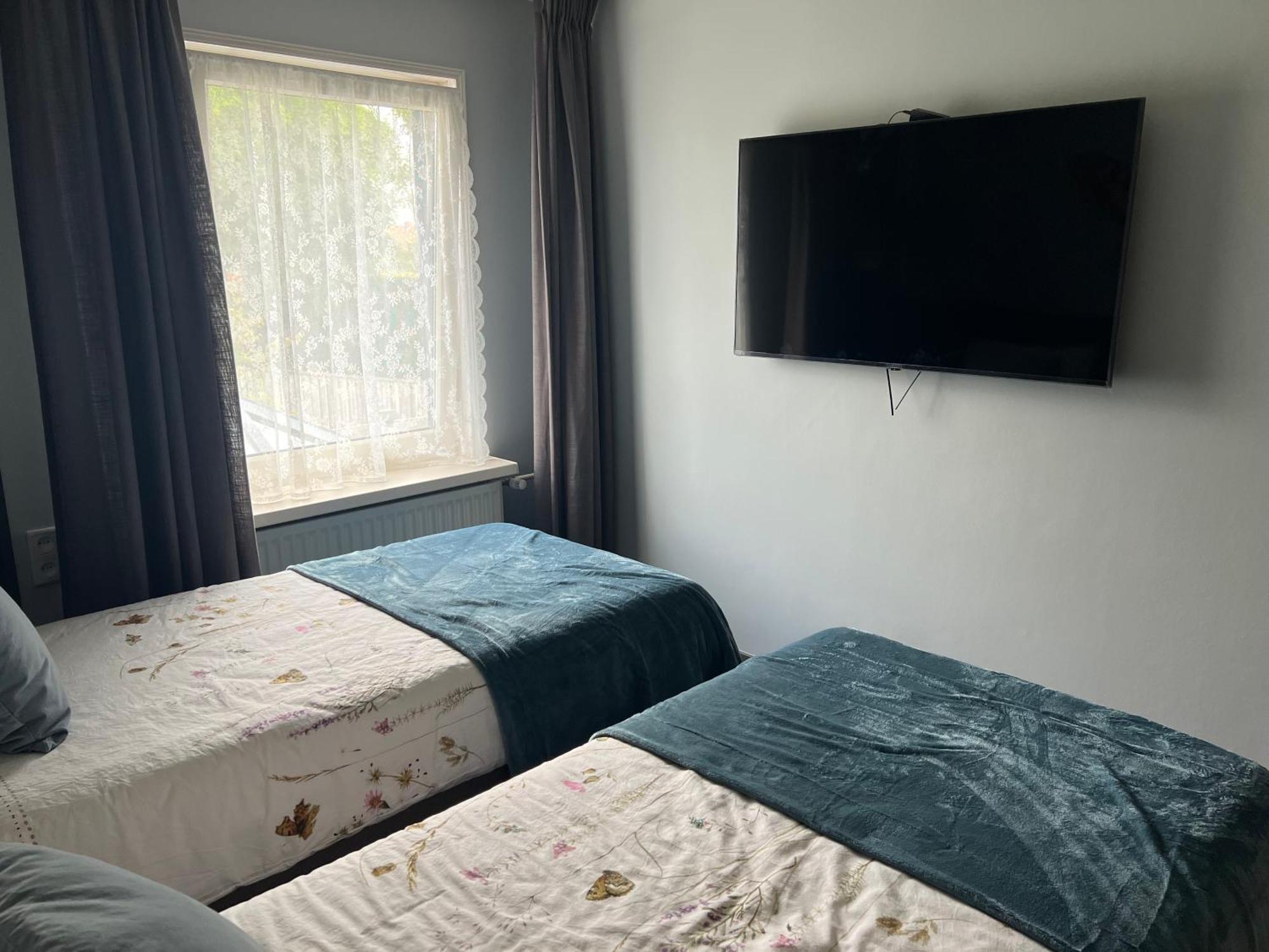 De Click Bed & Breakfast เอลสท์ ภายนอก รูปภาพ